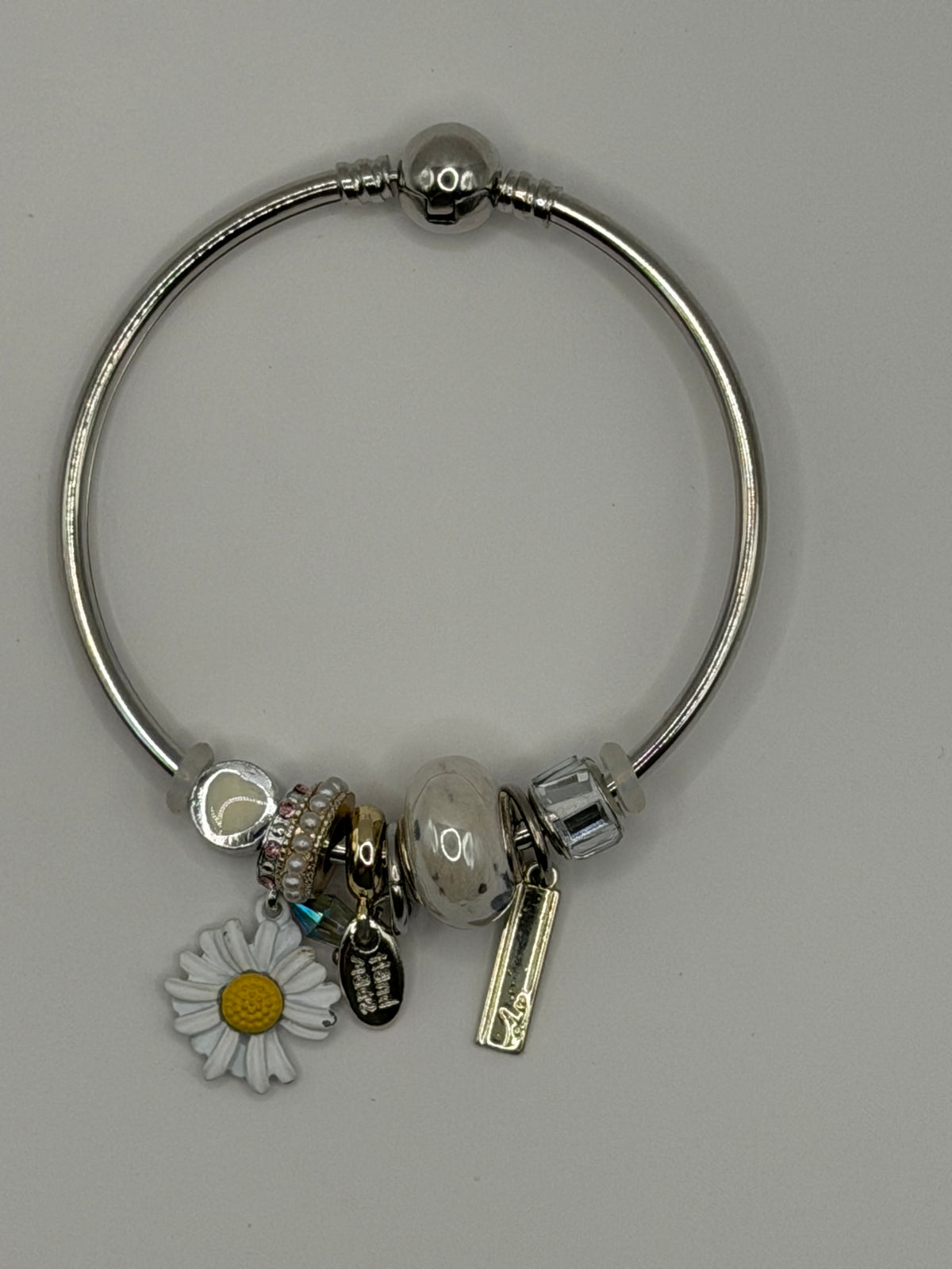 Silver Charm Bangle Bracelet with Daisy